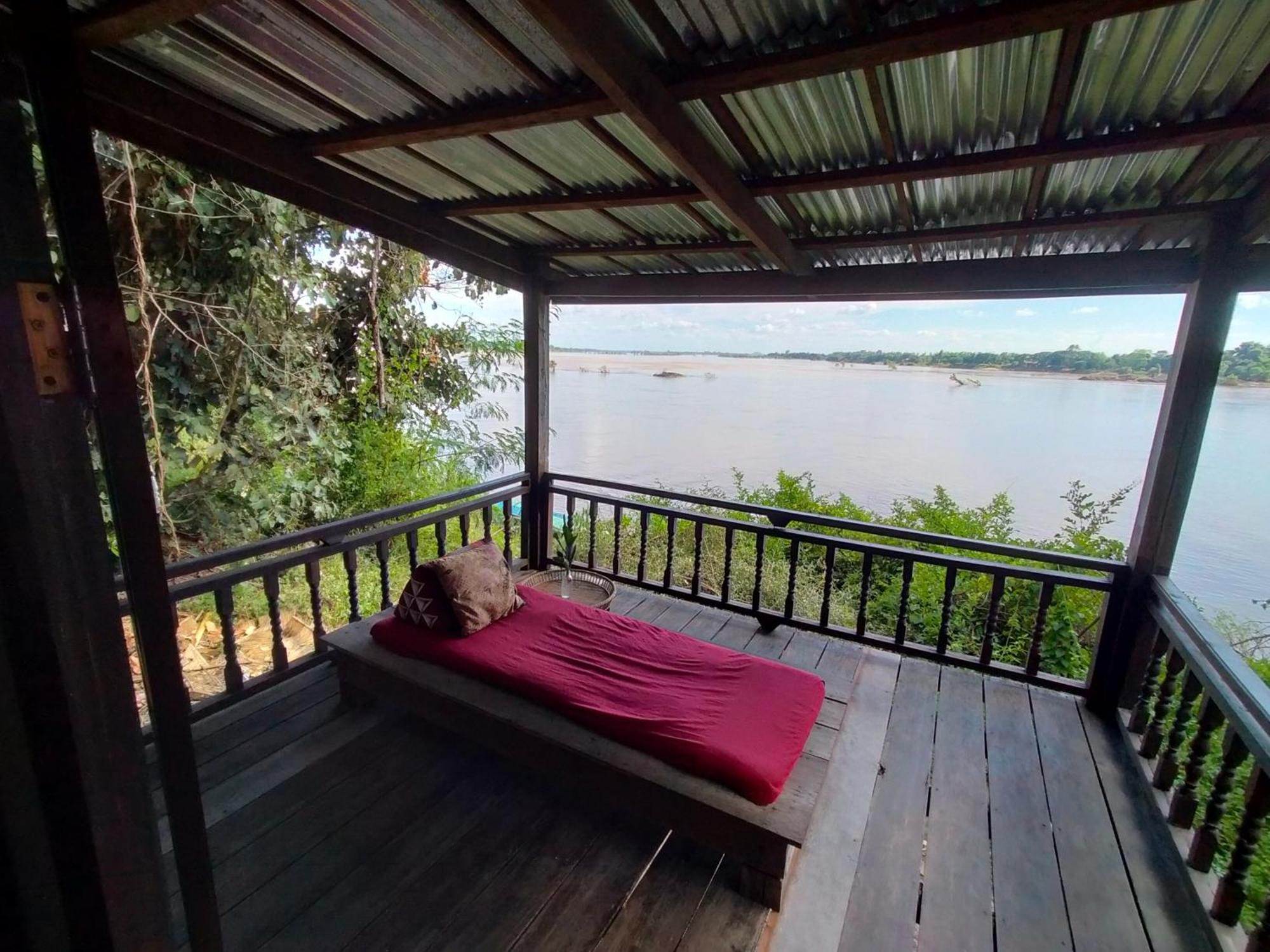 Ban Khon Pomelo Restaurant And Guesthouse - Fishermen & Tammarine Cottages Riverfront - Experience Nature, Culture And Adventure & Tailor-Made Tour מראה חיצוני תמונה