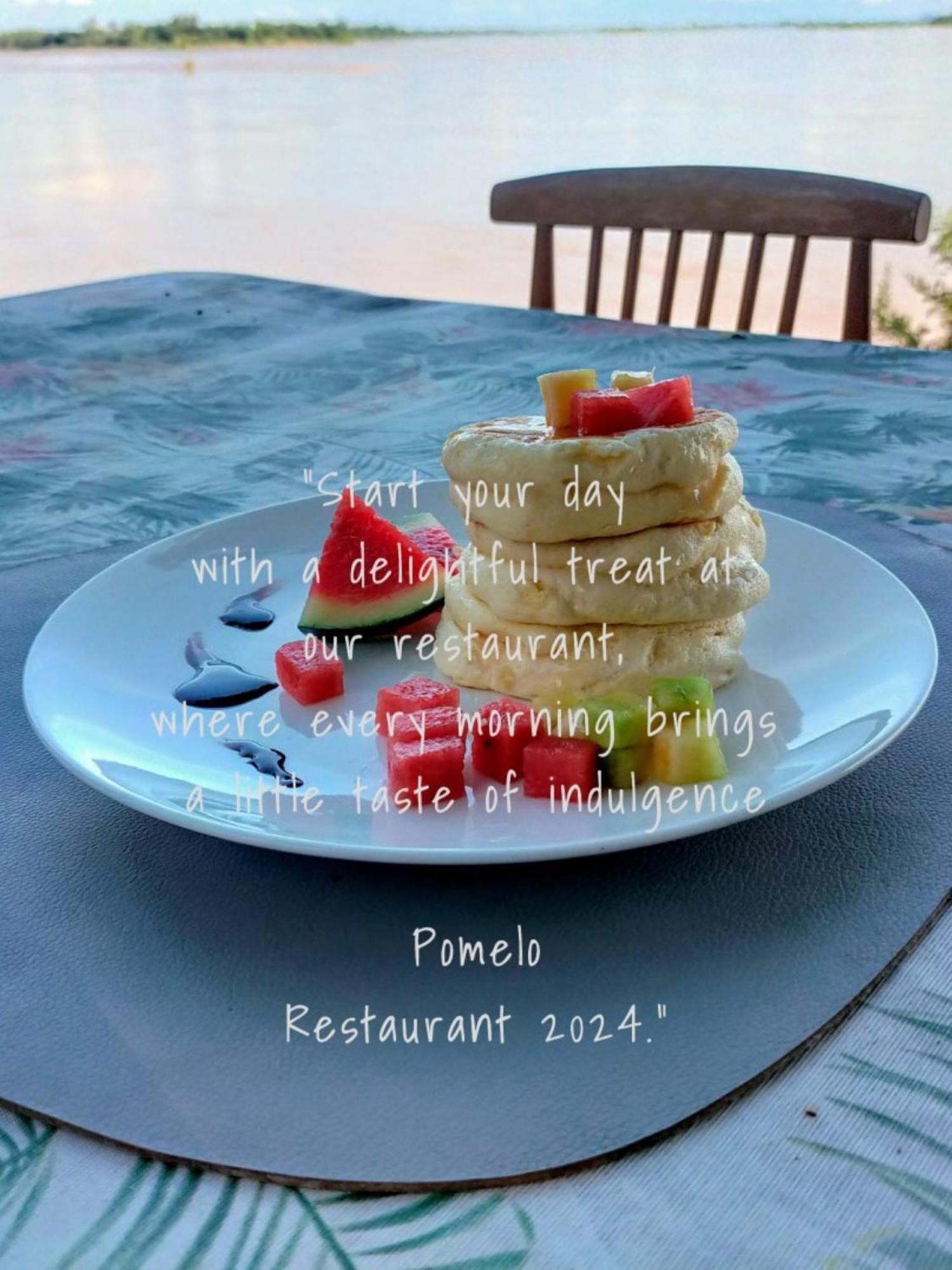 Ban Khon Pomelo Restaurant And Guesthouse - Fishermen & Tammarine Cottages Riverfront - Experience Nature, Culture And Adventure & Tailor-Made Tour מראה חיצוני תמונה