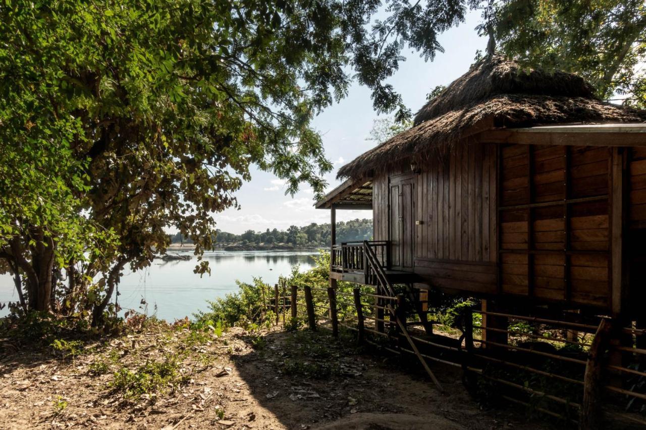 Ban Khon Pomelo Restaurant And Guesthouse - Fishermen & Tammarine Cottages Riverfront - Experience Nature, Culture And Adventure & Tailor-Made Tour מראה חיצוני תמונה